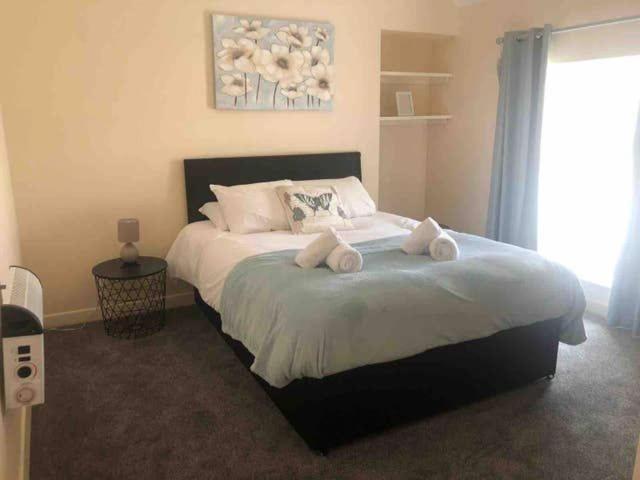 Comfy Stays Swansea Flat 3 Buitenkant foto